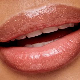 HydroPure™ Hyaluronic Lip Gloss - Image 6
